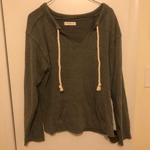 Gray sweatshirt